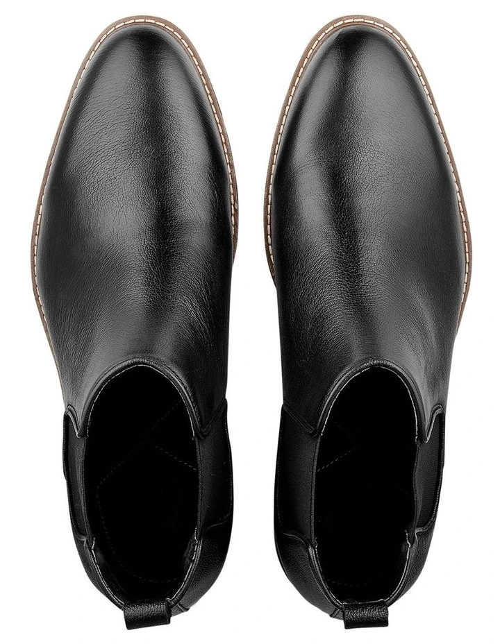 AQ By Aquila Lucca Leather Chelsea Boots 6 AQ By Aquila Lucca Leather Chelsea Boots - Image 4