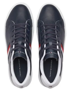 Tommy Hilfiger Essential Leather Trainer Sneaker In Midnight 10 Tommy Hilfiger Essential Leather Trainer Sneaker In Midnight -CONVERSE shop 715221640 4 720x928
