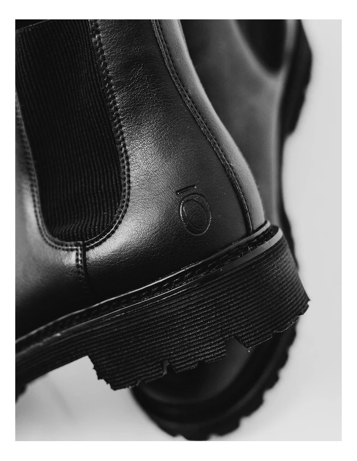 NoSkin The Signature Chelsea Black Boot 6 NoSkin The Signature Chelsea Black Boot - Image 4