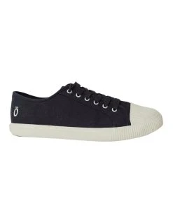NoSkin The Shell Toe Black Sneaker