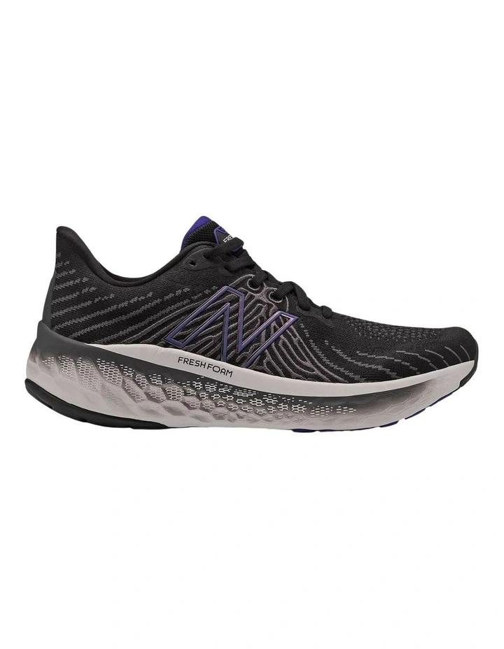New Balance Fresh Foam Vongo V5 Black Running Shoe 3 New Balance Fresh Foam Vongo V5 Black Running Shoe
