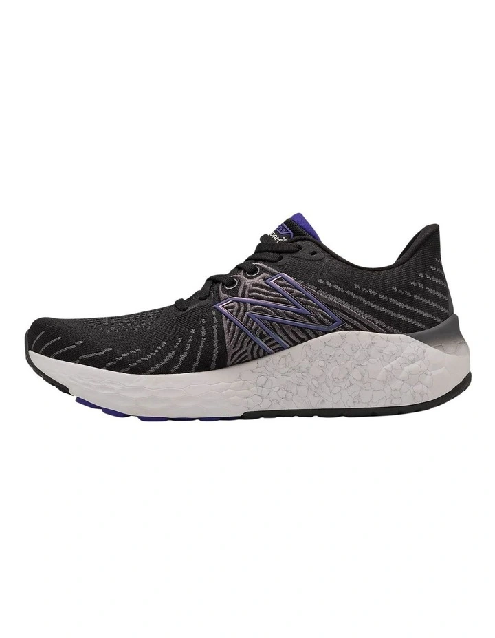 New Balance Fresh Foam Vongo V5 Black Running Shoe 4 New Balance Fresh Foam Vongo V5 Black Running Shoe - Image 2
