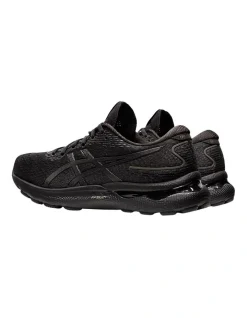 Asics Gel Nimbus 24 Running Shoe In Black -CONVERSE shop 928149760 3 720x928
