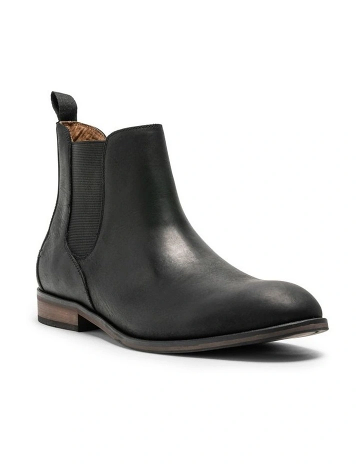 Rodd & Gunn Kingsview Road Chelsea Boot In Nero Wash 4 Rodd & Gunn Kingsview Road Chelsea Boot In Nero Wash - Image 2