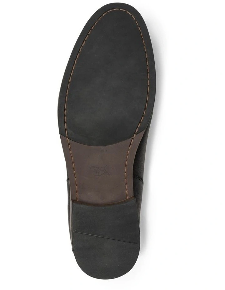 Rodd & Gunn Kingsview Road Chelsea Boot In Nero Wash 9 Rodd & Gunn Kingsview Road Chelsea Boot In Nero Wash - Image 7