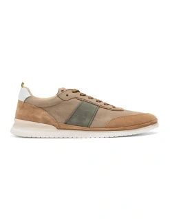 Rodd & Gunn Parnell Sneaker In Tan
