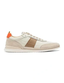 Rodd & Gunn Parnell Sneaker In Ecru
