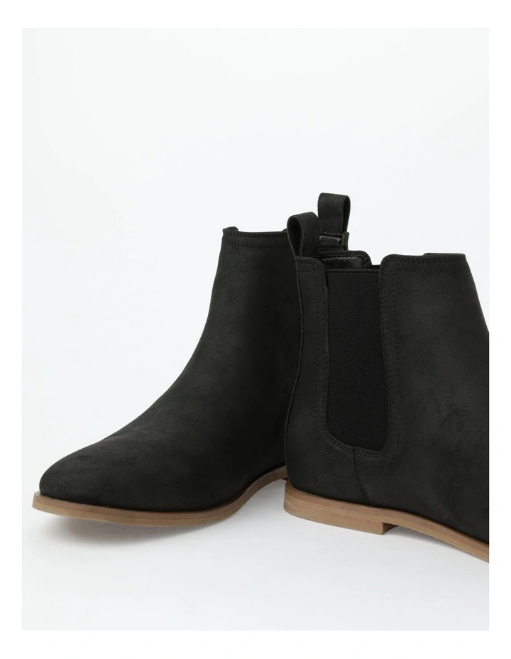 Kenji Emmett Chelsea Boot In Black 6 Kenji Emmett Chelsea Boot In Black - Image 4