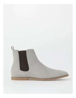 Kenji Emmett Chelsea Boot In Grey