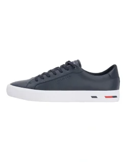 Tommy Hilfiger Modern Leather Sneaker In Navy 9 Tommy Hilfiger Modern Leather Sneaker In Navy -CONVERSE shop 945652240 3 720x928