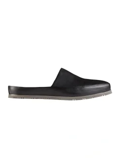 Aquila Fairmont Leather Slippers In Black