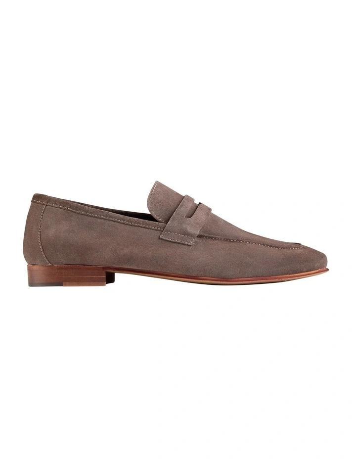 AQ By Aquila Thomas Suede Loafers In Light Brown 3 AQ By Aquila Thomas Suede Loafers In Light Brown