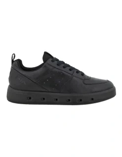 ECCO Street 720 Sneaker In Black