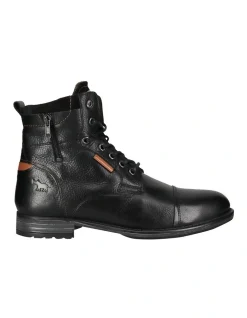 Wild Rhino Porter Boot In Black