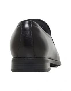 Hush Puppies Norton Black Slip On In Black 12 Hush Puppies Norton Black Slip On In Black -CONVERSE shop 975336760 5 720x928