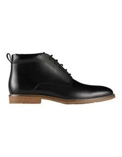 AQ By Aquila Tillman Leather Chukka Boots In Black