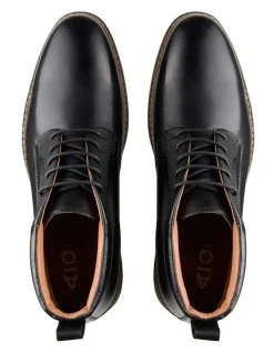 AQ By Aquila Tillman Leather Chukka Boots In Black 7 AQ By Aquila Tillman Leather Chukka Boots In Black -CONVERSE shop 979409170 3 720x928